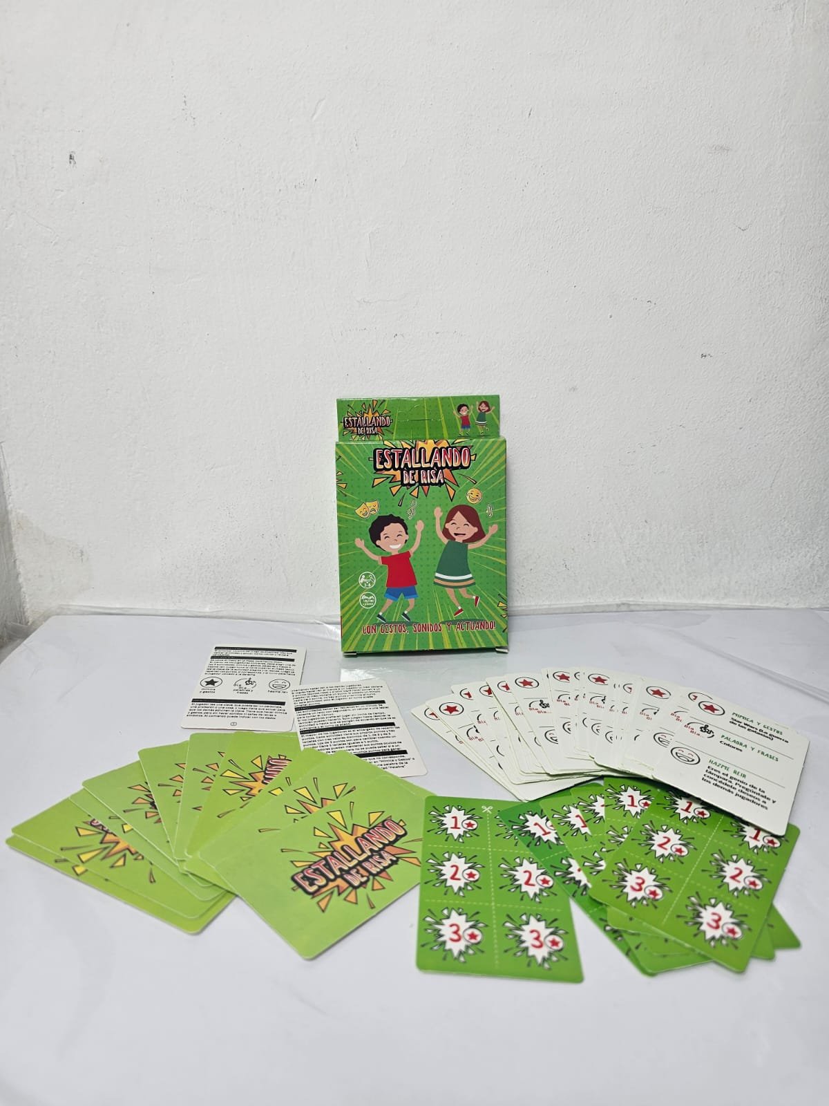 CARTAS CANTE-TUTTI | FORMA-FRASES | VERDAD-O-CONSECUENCIA | YA-LO-VES | ESTALLANDO-DE-RISA