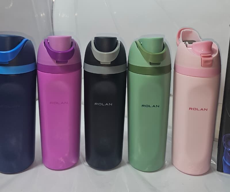 ROLAN BOTELLA EJECUTIVA 520ML BOTON ANTIDERRAME x30 BULTO PRECIO DOLAR